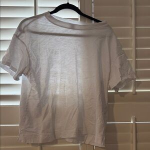 Old Navy White Short Sleeve Tee